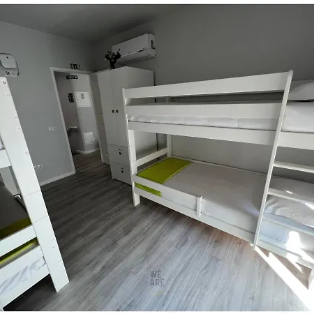 We Are Хостел *