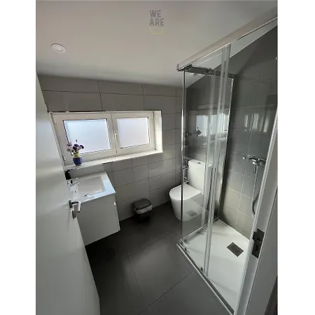 旅馆 We Are 波瓦－迪瓦尔津