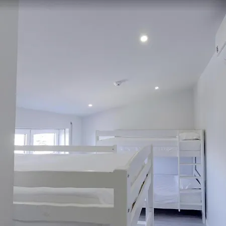 We Are 旅馆 波瓦－迪瓦尔津