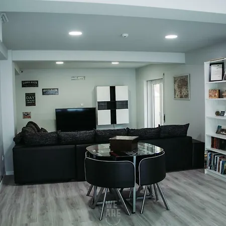 We Are * 波瓦－迪瓦尔津